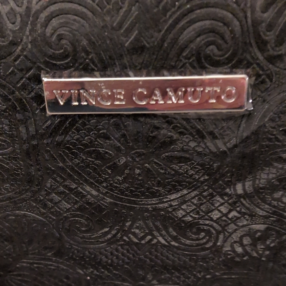 nwt  Vince Camuto Black Textured Clutch with Skull Accent - Picture 2 of 9